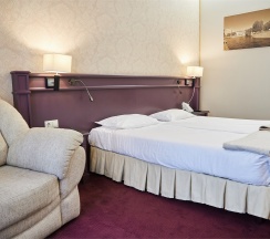 Standart "Plus" в The Bridge hotel