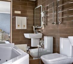 Двухуровневый Люкс с гидромассажной ванной в Tesoro