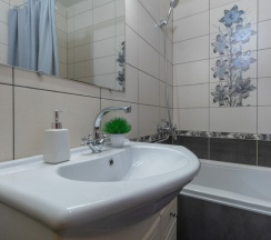 улица Алексеева 93 (2к) 2+2+2+2 (Взлётка) в Пять Звёзд Красноярск