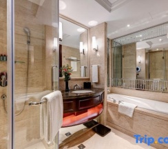 Двухместный номер Business с видом на реку 2 отдельные кровати в Phoenix Hotel