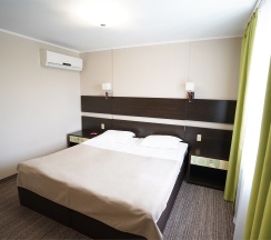 Стандарт одноместный (Standard Double Bed) в ParkCity