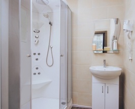 Стандарт двухместный с электрокамином и отдельным входом в Ring Road Hotel