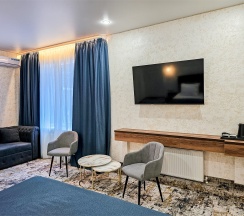 ДЖУНИОР СЮИТ в Новый