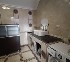 3-комнатные апартаменты в Семья 2