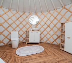 Юрта Зори в Папоротник