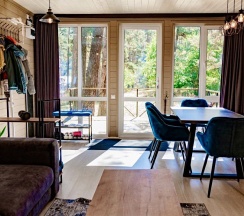 Дом с террасой в Os House