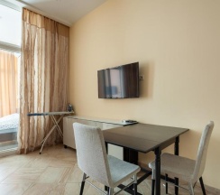 Апартаменты стандарт с двуспальной кроватью кв. 102б в Deluxe apartments