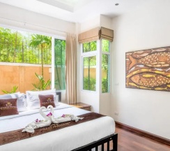 Вилла с 6 комнатами в Villas In Pattaya
