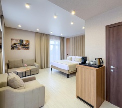 5-местная комната люкс в Дворец Солнца