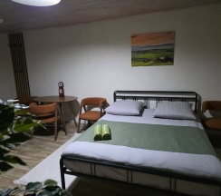 №2. 4-х местный номер с удобствами в номере (2 этаж) в УДачный