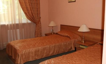 Номер студия с 2 односпальными кроватями в Гостиный дом