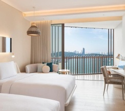Двухместный номер Hilton Executive с видом на океан 2 отдельные кровати в Hilton Pattaya