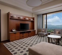 Двухместный люкс c 1 комнатой двуспальная кровать в Hilton Dushanbe Hotel