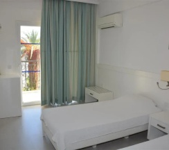 Номер Standard с балконом в Kleopatra Hotel