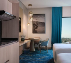 Апартаменты с 3 комнатами в Maani Muscat Hotel & Suites