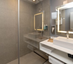 Номер стандарт с 2 односпальными кроватями в Novotel