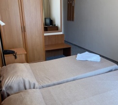 Двухместный с раздельными кроватями без балкона (1 этаж) в Аллес