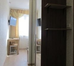 Номер стандарт с 1 двуспальной кроватью №302,307,313,314,320,322,326,401,413,414,417,418,419,426 в Восток