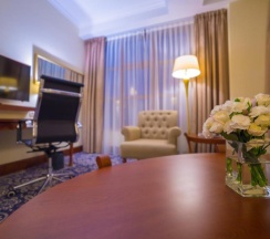 Двухместный люкс Executive двуспальная кровать в Ramada by Wyndham Almaty