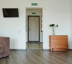 Коттедж с террасой Standard с видом на озеро в Rantala