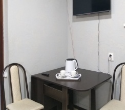 Стандартный четырехместный номер в Elena