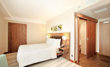 Номер стандарт для людей с ограниченными возможностями в Hotel Moscow Krasnoselskaya