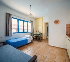 Семейный номер Standard c 1 комнатой в Iliana Hotel
