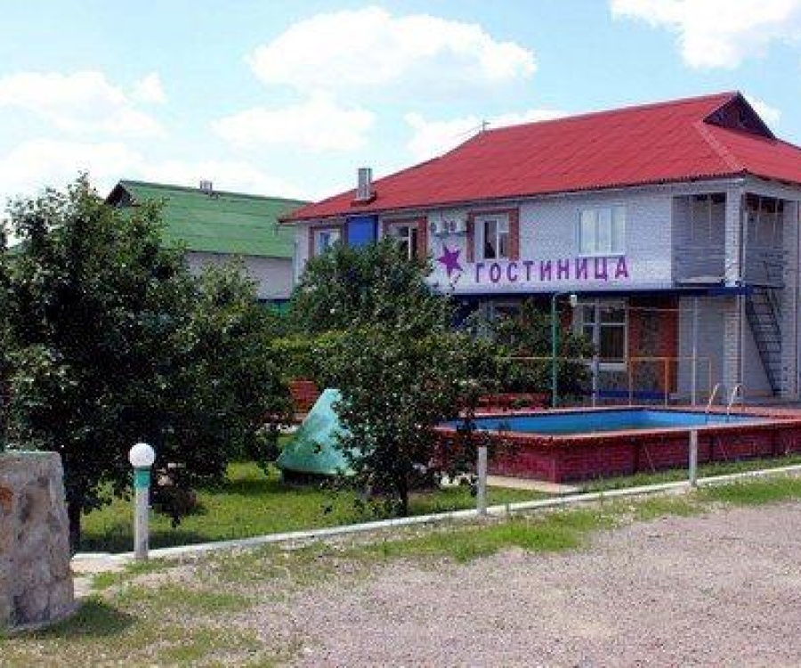 Гостиница возле автовокзала. Гостиница Жемчужина Новоаннинский. Арт Александрия Новоаннинский гостиница. Гостиница Жемчужина Новоаннинский Волгоградской области. Гостиница Новоаннинский Волгоградская.