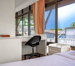 Люкс в The Color Kata