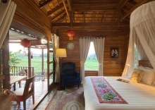 Вилла с красивым видом из окна в Nan Seasons Boutique Resort