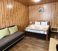Комфорт плюс № 100 в A-house hotel
