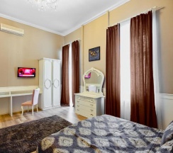 Четырёхместный номер Deluxe в Royal Palace Hotel Baku