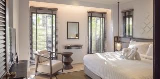 Камала Бич: Курортный отель The Pe La Resort Phuket SHA Extra Plus