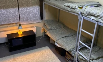 Кровать в общем номере (женский номер) в Хостел мира