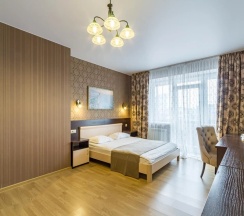 Улучшенный с балконом в Аист