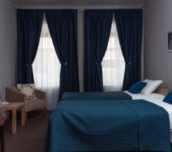 Двухместная комната с 2 односпальными кроватями и общей ванной комнатой в МК Мокко