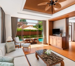 Двухместная вилла Pool Grand Deluxe двуспальная кровать в Отель Santiburi Koh Samui