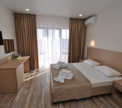 Корпус Андорра Семейный Люкс в Family Pride Inn Прайд