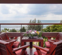 Семейный номер Deluxe в Отель Royal Beach Boutique Resort & Spa