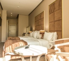 Трёхместный номер Семейный в Grand Sapphire