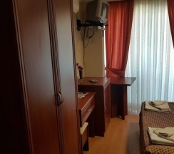 Двухместный номер Standard с балконом двуспальная кровать в Seckin Ak Hotel
