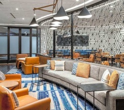 Четырёхместный номер Standard 2 отдельные кровати в Austin Marriott South