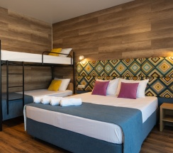 Двухместный семейный номер Superior двуспальная кровать в Легенда