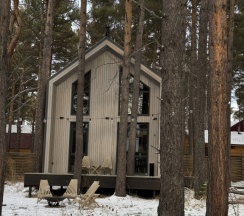 Коттедж с 2 комнатами с красивым видом из окна в Hygge Barn