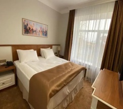 Двухместный люкс (двуспальная кровать) в Kaspi boutique hotel