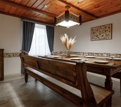 Боярский дом (цена за 8 гостей, включена русская баня 2 часа) в Горячие ключи