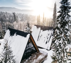 Дом А-фрейм с 3 спальнями в Пижамы