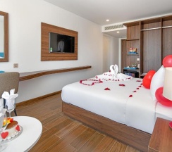 Люкс Premium в Gold Plaza Hotel Da Nang