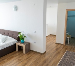 Двухуровневый номер на 6-7 человек с видом на море (корпус Б) в Оптимист