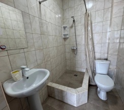 Двухместные апартаменты с террасой двуспальная кровать в Мелис